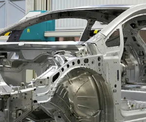 Fabryka GMMP produkcja Opel Astra IV GTC spawalnia nadwozi